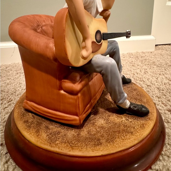 Elvis Presley Franklin Mint “Love Me Tender" Limited Edition Musical Sculpture - Picture 7 of 10